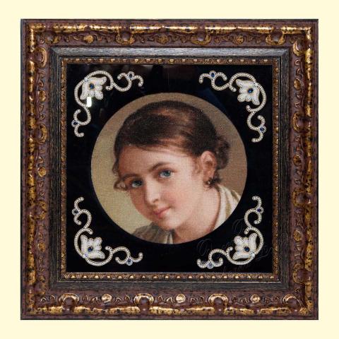 Фрагмент дизайна в оформлении  - ткань: cетка 25 ct, техника: петит-поинт <br>Автор вышивки: Лариса (Лорис)<br> Примечание: отшив по схеме ЭстЭ 104.1 фрагмент индивидуального размера