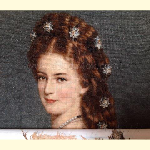 Вышивка - ткань: Лугана 25 ct, техника: петит-полукрест<br>Автор вышивки: Елена Сандул (elenass911)