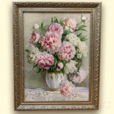 Оформленная вышивка - ткань: Страмин-Конгресс 24 ct, техника: петит/полукрест <br>Автор вышивки: Наталья Макарова (наталииии)