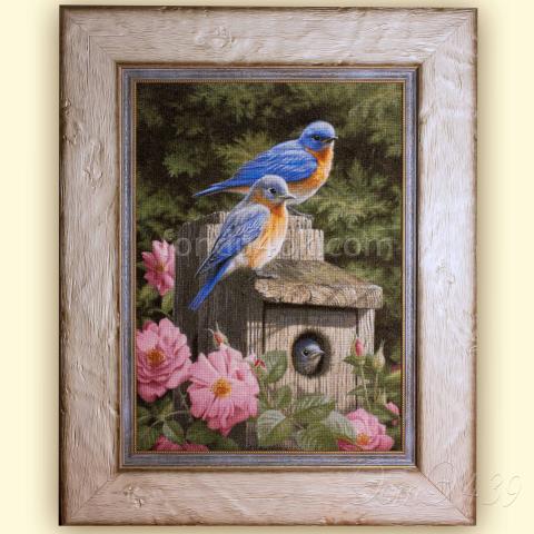 Вышивка в оформлении - ткань: Cетка 25 ct, техника: петит/полукрест<br>Автор вышивки: Ольга Свидло