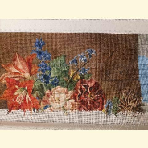 Вышивка - ткань: Страмин-Конгресс 24 ct, техника: петит/полукрест <br>Автор вышивки: Екатерина Кирикова (kirikovakat)